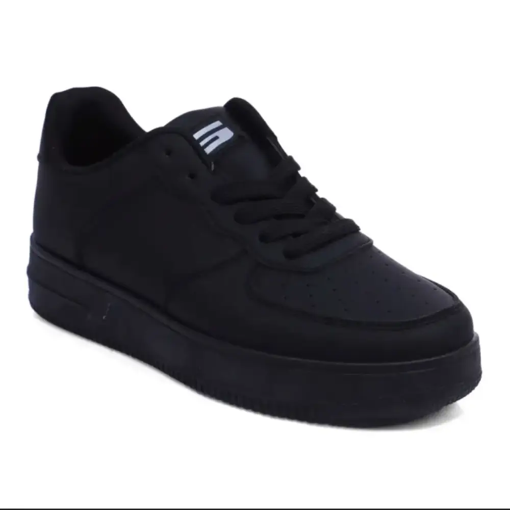 Goldstar 2025 black shoes