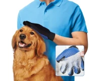 True Touch Deshedding Glove For Pet Grooming